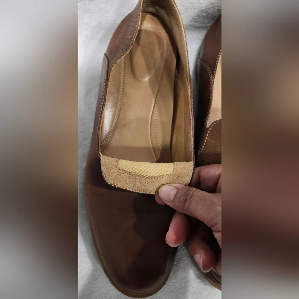 Hush Puppies Bailey Tan Soft Leather Slip On Loafers Shoes Women's Size 10